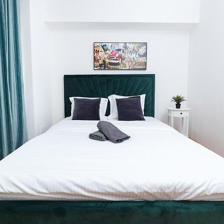 Color Apartments Unirii 14 Blv Бухарест Екстер'єр фото