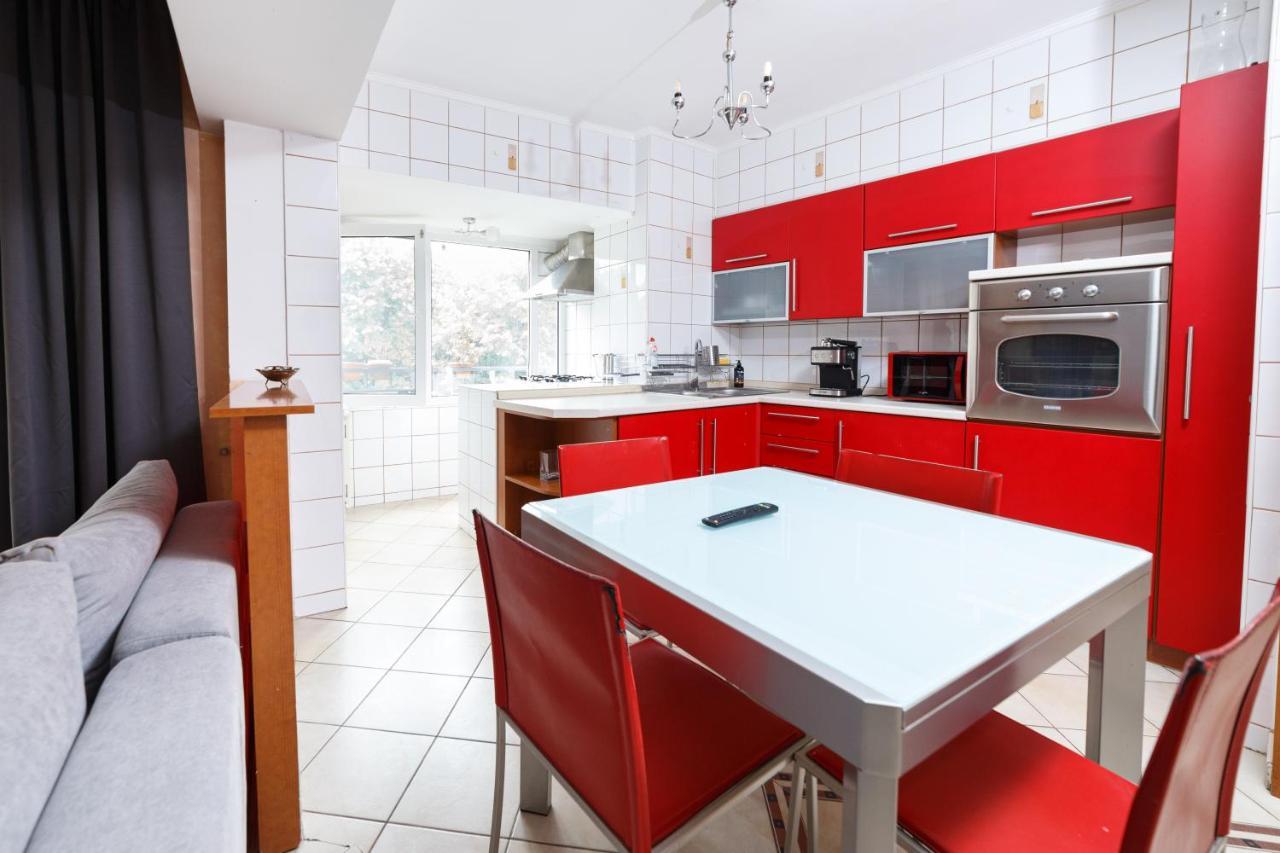 Color Apartments Unirii 14 Blv Бухарест Екстер'єр фото