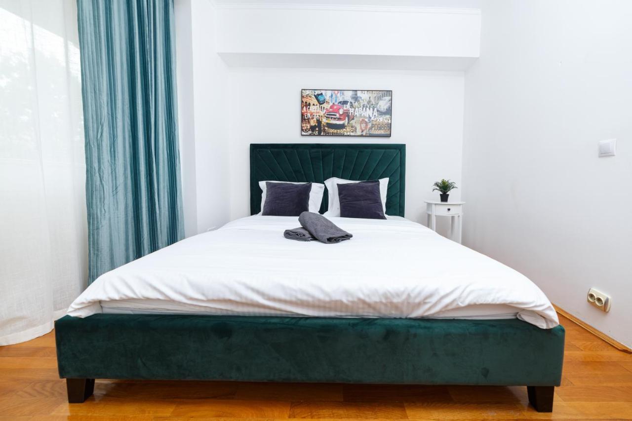 Color Apartments Unirii 14 Blv Бухарест Екстер'єр фото