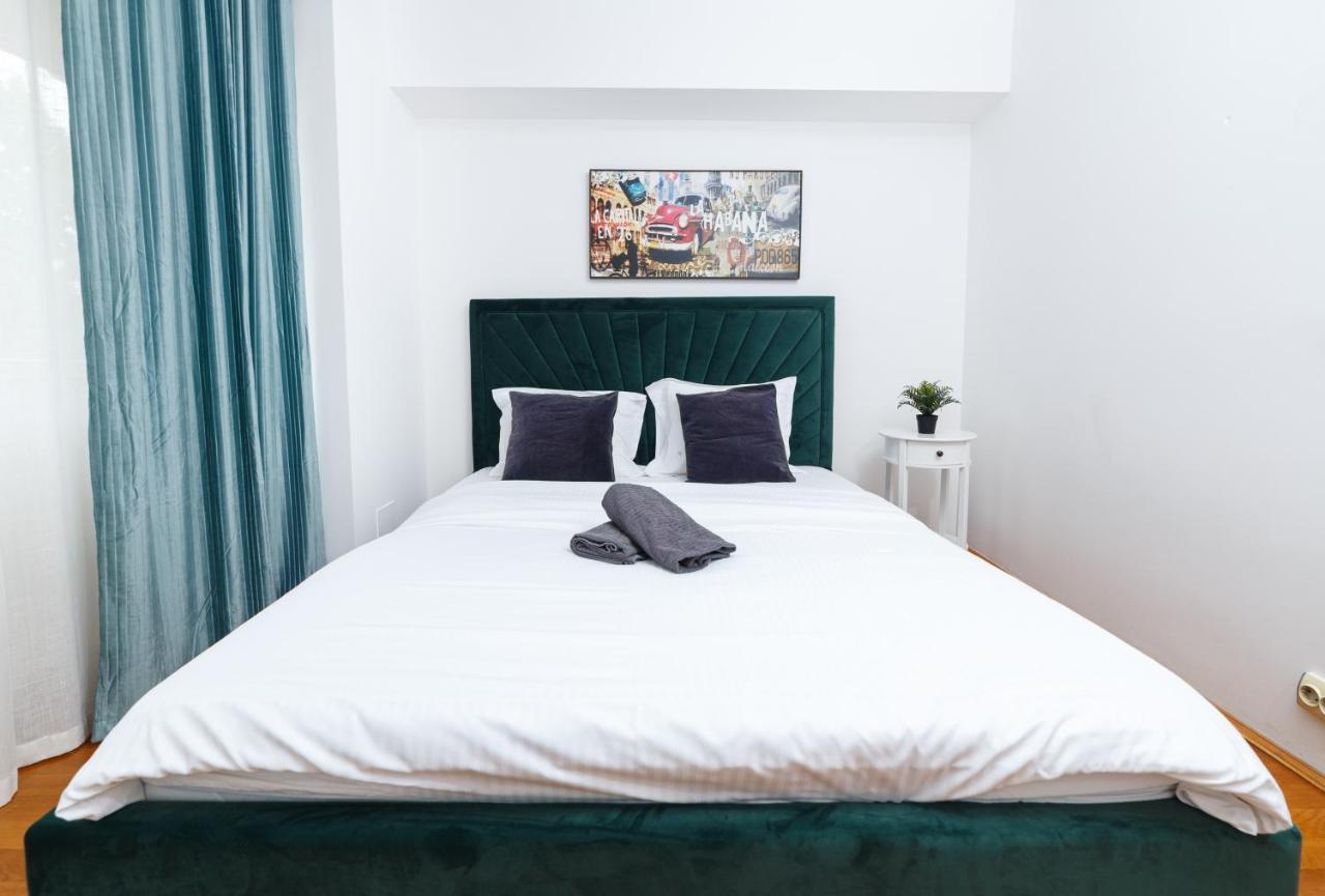 Color Apartments Unirii 14 Blv Бухарест Екстер'єр фото